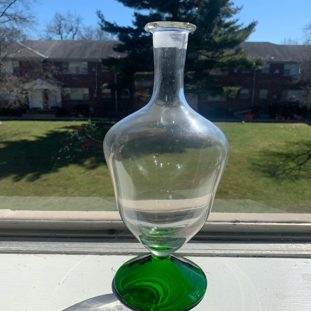 BEAUTIFUL RARE VASE - Picture 2 of 4